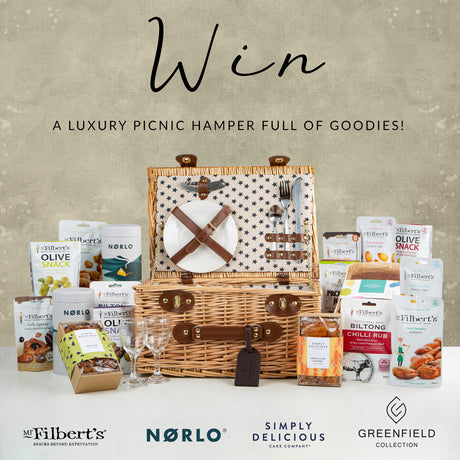 WIN! A luxury picnic basket set full of tasty snacks and smooth organic coffee!