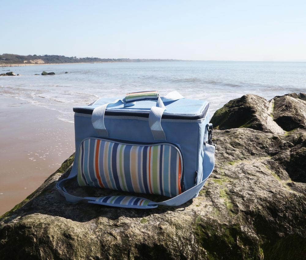 Greenfield Collection Sky Blue 30 Litre Foldable Family Cool Bag - The Greenfield Collection