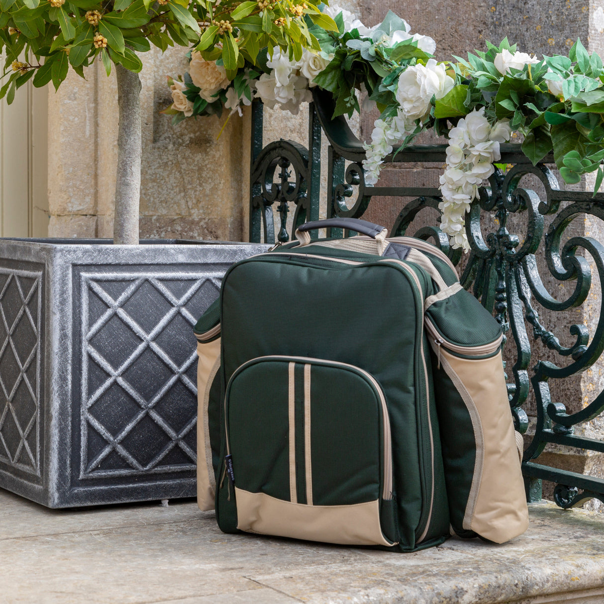 Green Picnic Backpack for 4 people