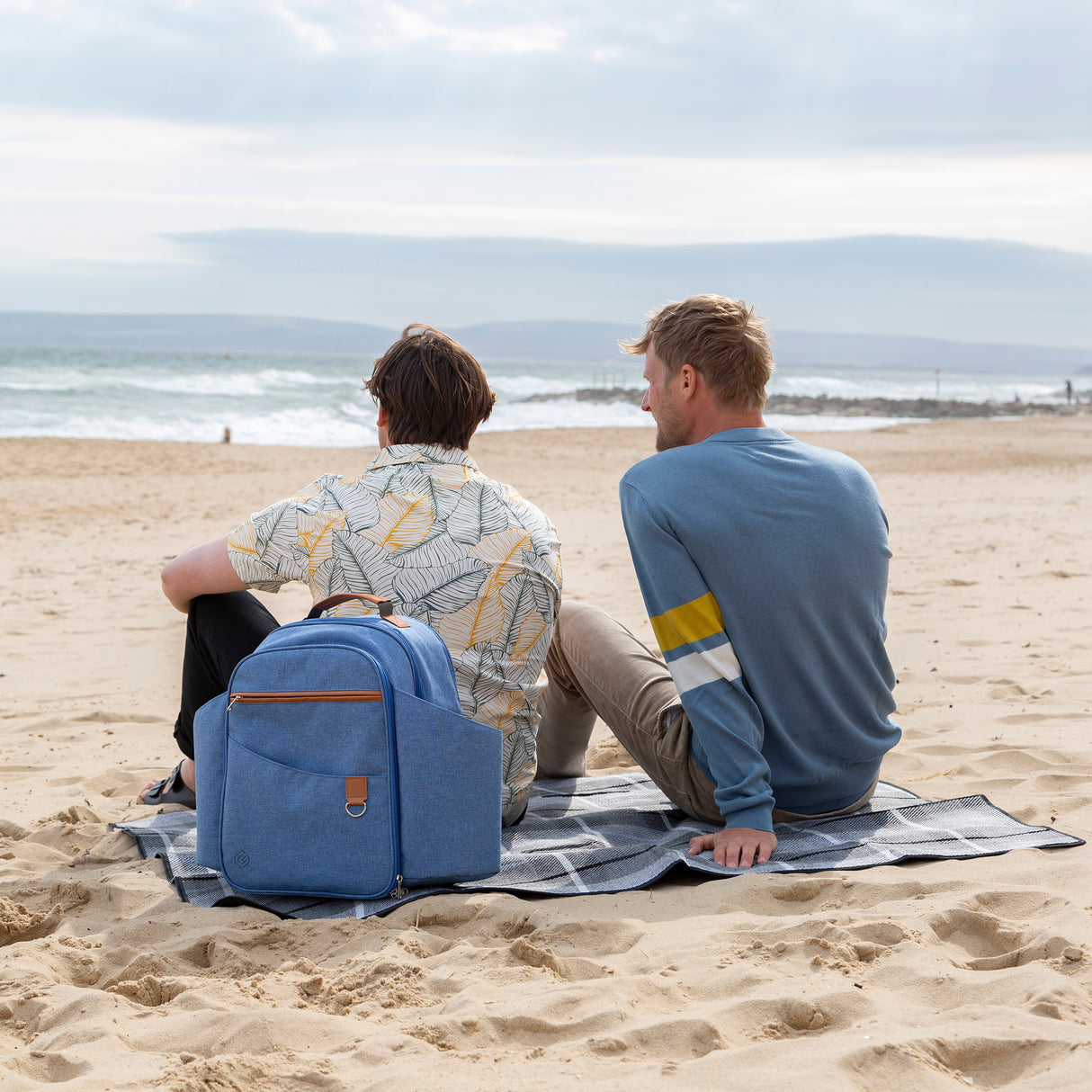 Contemporary Picnic Backpack 4 Person - The Greenfield Collection