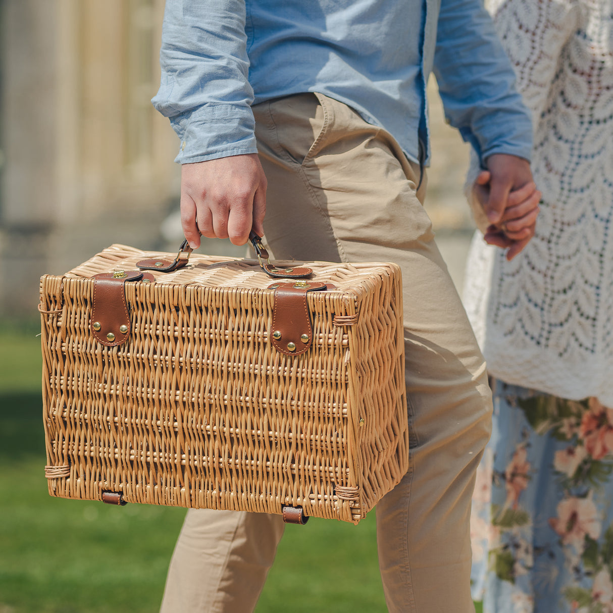 Purbeck Willow Picnic Basket Hamper - The Greenfield Collection