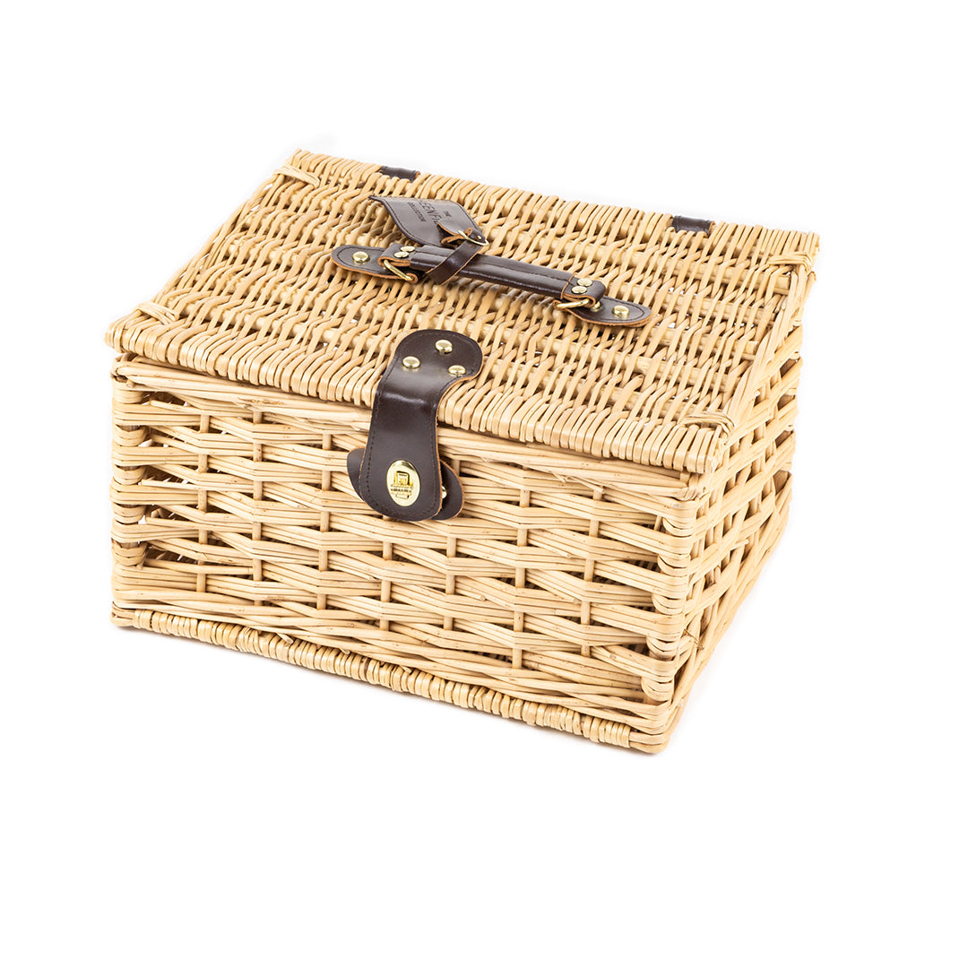 Greenfield Collection Kensington Classic Willow Picnic Hamper - The Greenfield Collection