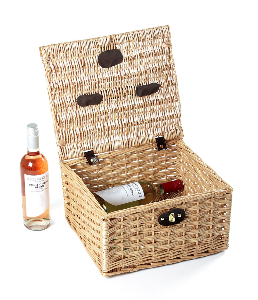 Greenfield Collection Kensington Classic Willow Picnic Hamper - The Greenfield Collection
