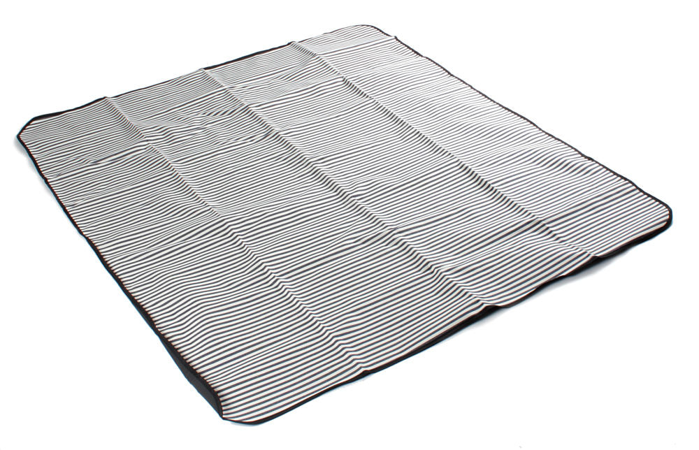 Greenfield Collection Somerley Willow Picnic Hamper for Four People with Matching Blanket - The Greenfield Collection