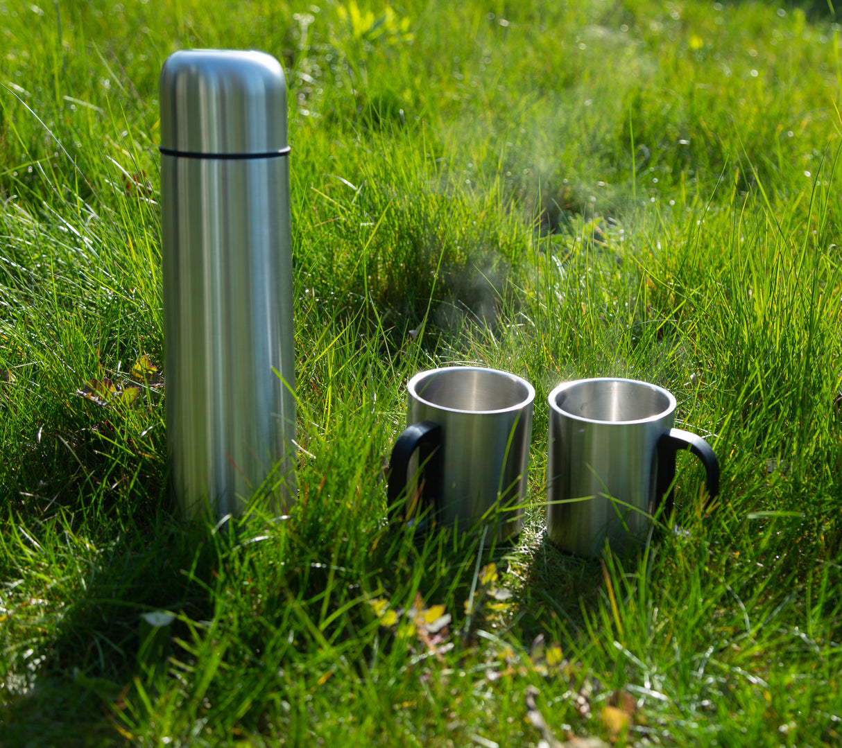 Greenfield Collection Insulated Stainless Steel Flask and 2 Mugs Pack - The Greenfield Collection