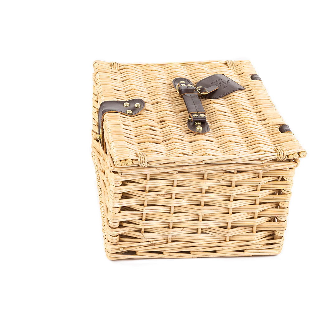 Greenfield Collection Kensington Classic Willow Picnic Hamper - The Greenfield Collection