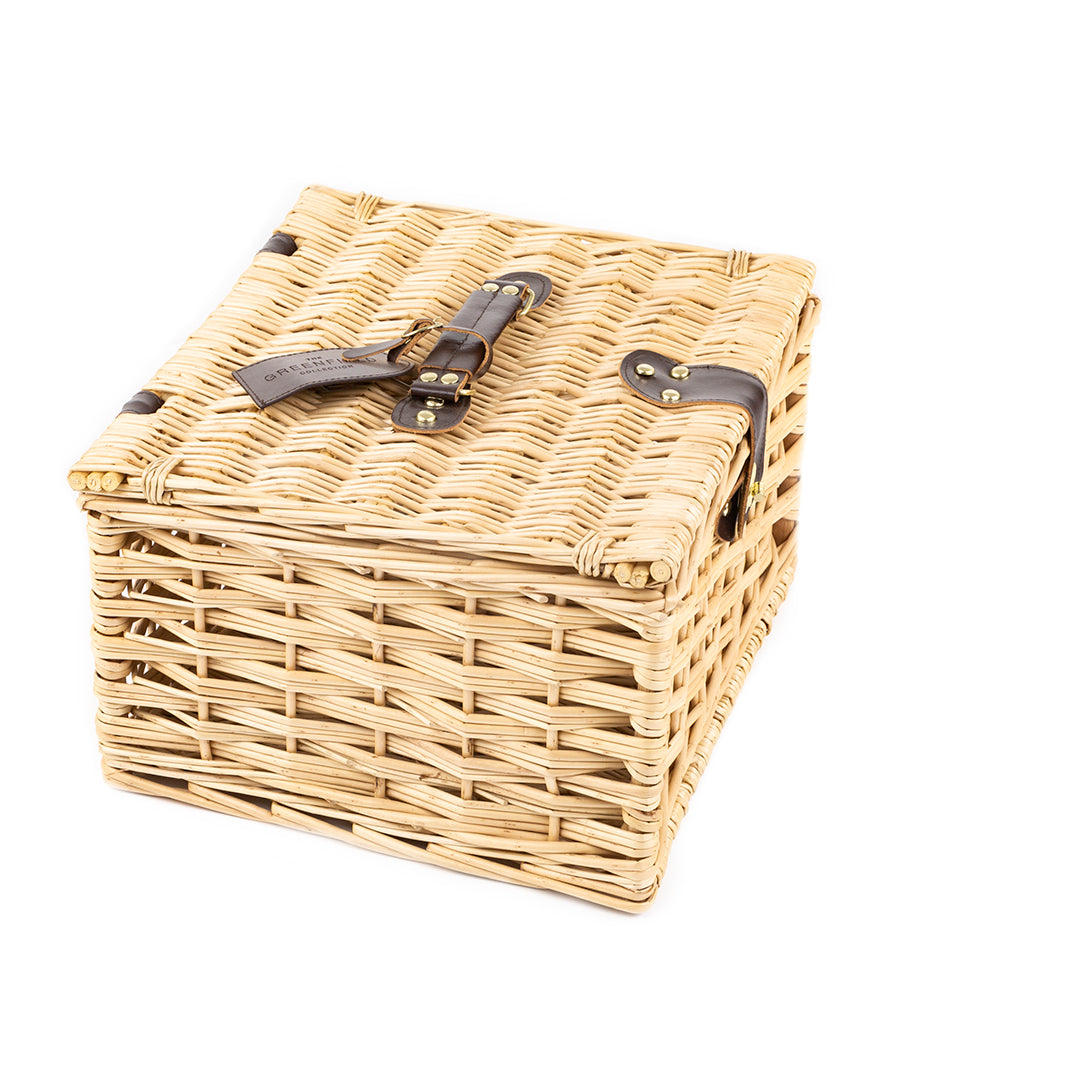 Greenfield Collection Kensington Classic Willow Picnic Hamper - The Greenfield Collection